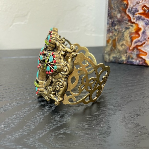 Cuff Bracelet - Picture 7 of 7